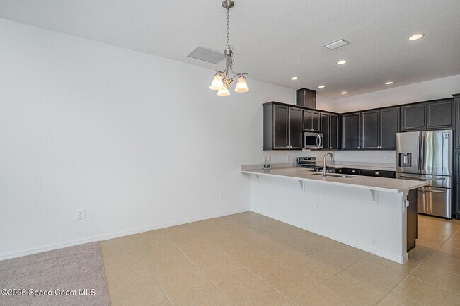 Building Photo - 2688 Avalonia Dr