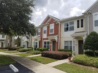 Building Photo - 4461 SW 49th Ave