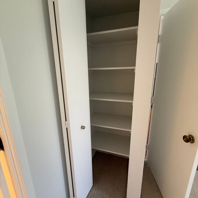 Building Photo - Observatory 402