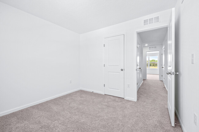 Building Photo - 3281 Vesara Dr