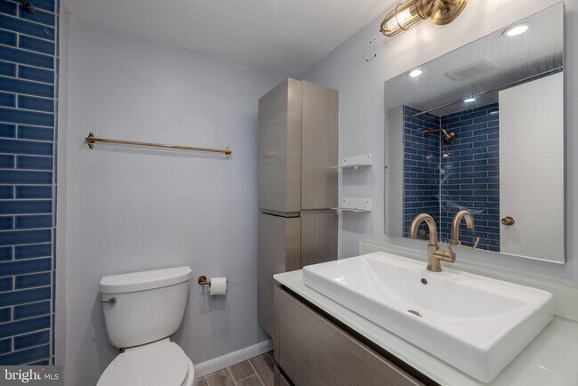 Building Photo - 5500 Holmes Run Pkwy