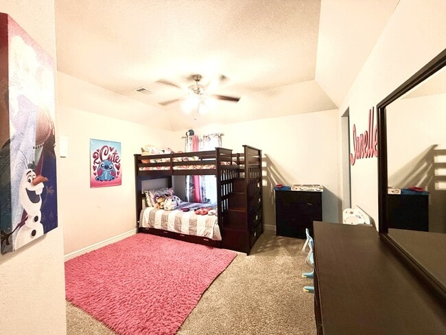 Building Photo - 4811 Lacebark Pne Trl