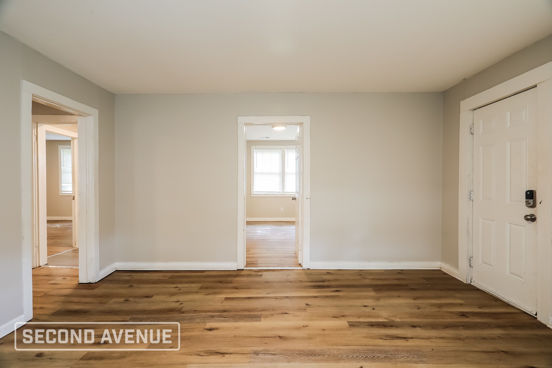 Building Photo - 315 3rd St N