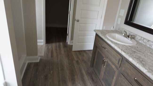 Building Photo - New home in Northlake S/D