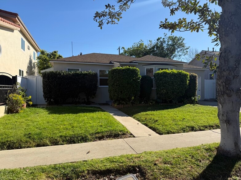 Building Photo - 12106 Clarkson Rd