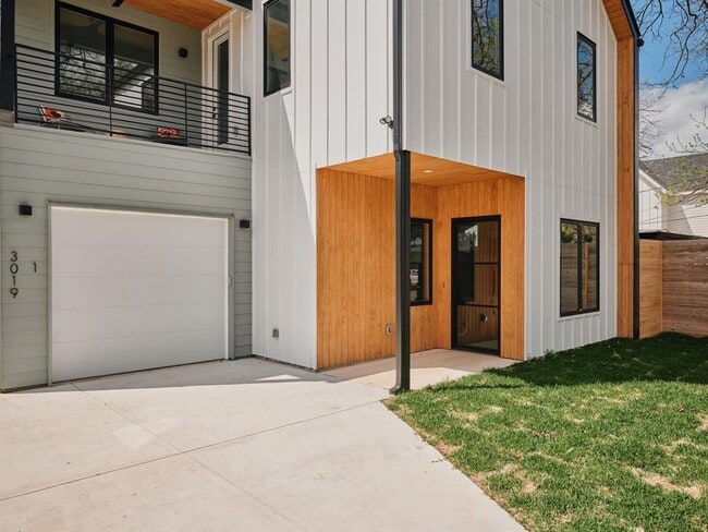 Building Photo - 3019 Garwood St
