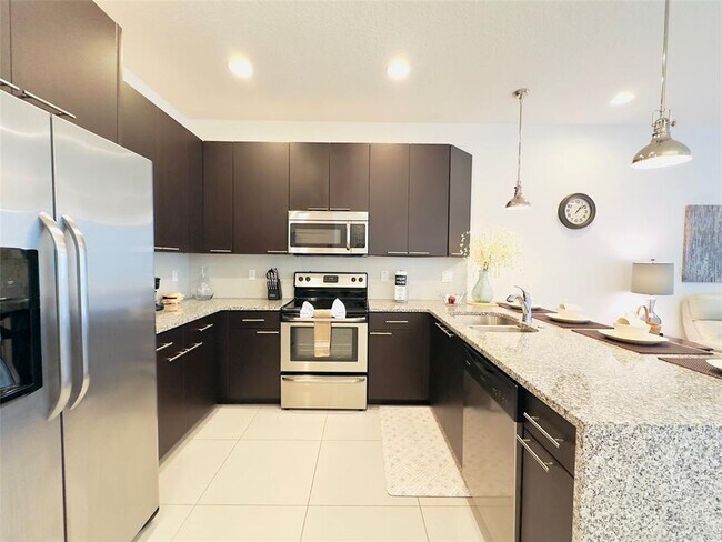 Building Photo - 17521 Placidity Ave