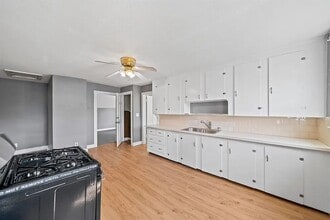 Building Photo - 84 Tremont St