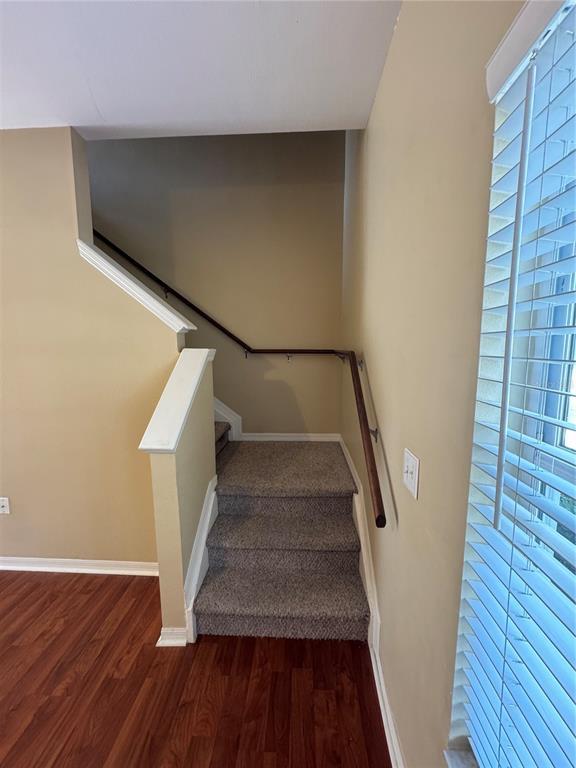 Building Photo - 7605 Plantation Cir