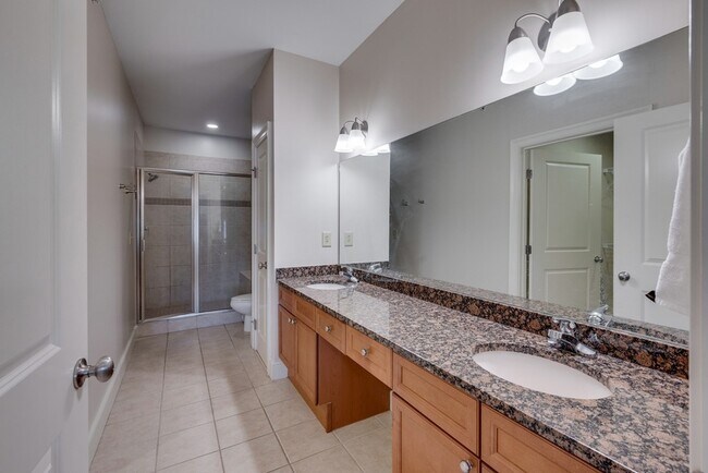 Building Photo - 3127 Long Blvd