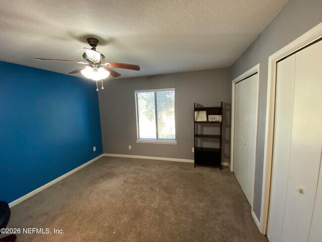 Building Photo - 11163 Caroline Crest Dr