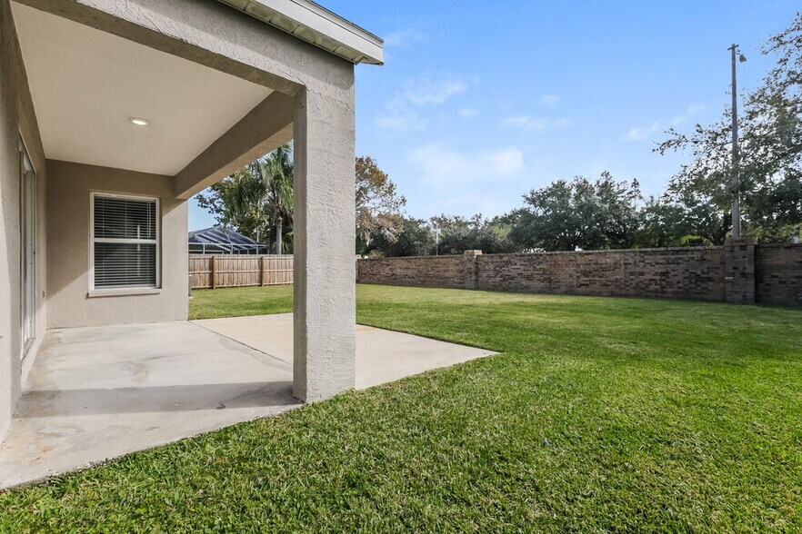 Building Photo - 29006 Old Marsh End