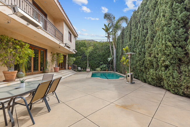 Building Photo - 12510 W Sunset Blvd
