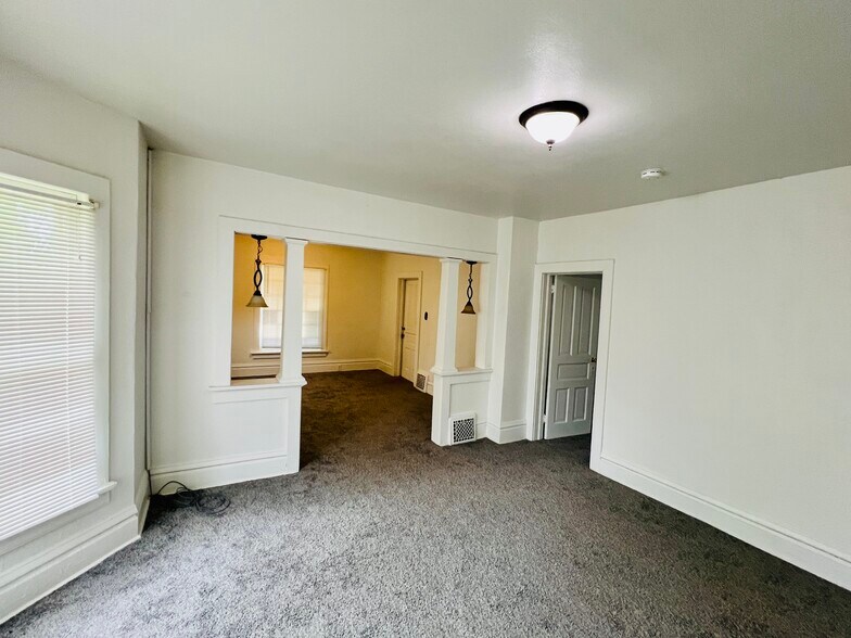 Building Photo - 2018 62nd St