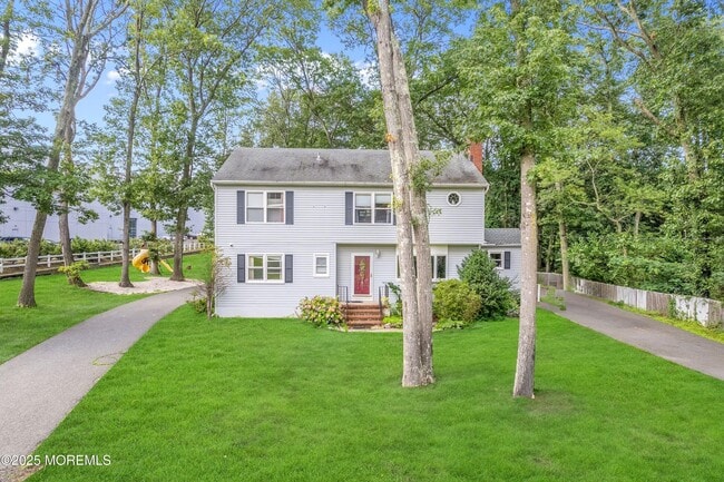 Primary Photo - 1424 Shafto Rd