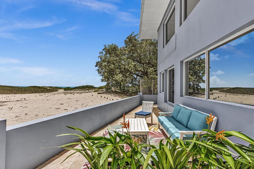 Building Photo - 600 N Ocean Blvd
