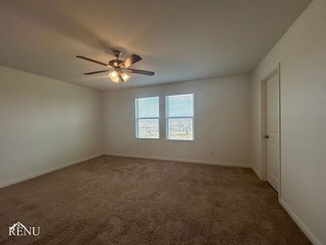 Building Photo - 5030 Firefly Hls