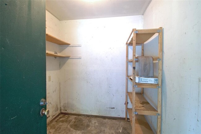 Building Photo - 9303 Quail Field Dr