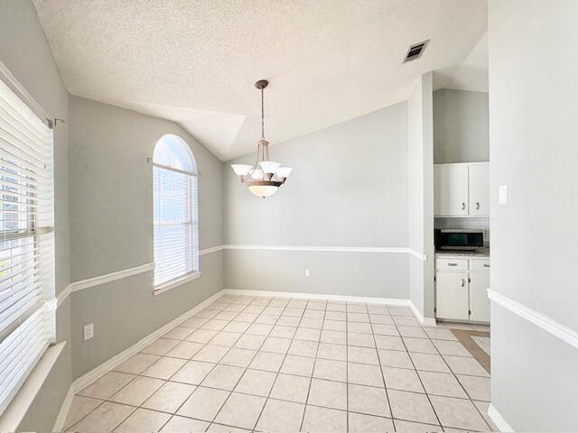 Building Photo - 132 Wright Cir