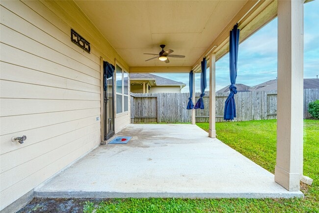 Building Photo - 13910 Merganser Dr