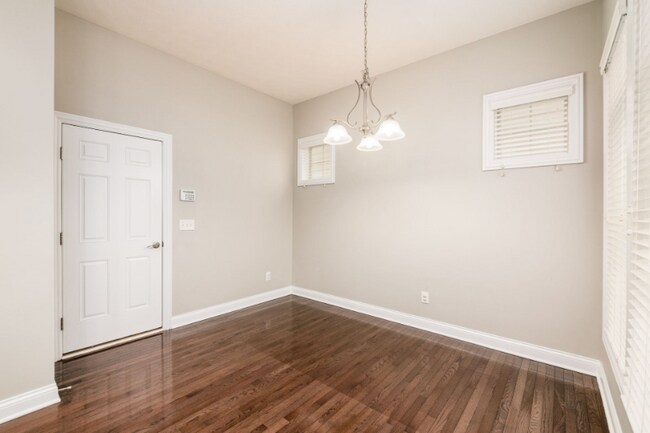 Building Photo - 4184 Hobbs Landing Dr W