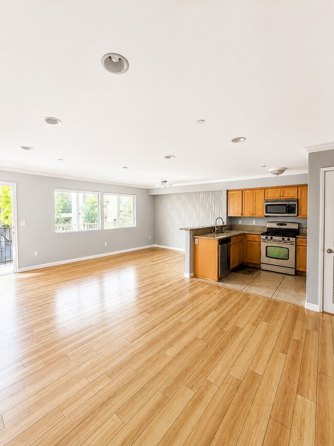 Building Photo - 13623 Sherman Way