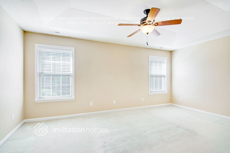 Building Photo - 318 Winward Pointe Dr