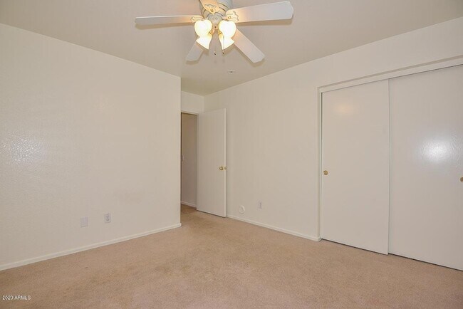 Building Photo - 7472 W Potter Dr