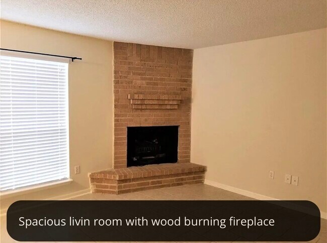 Building Photo - 260 El Dorado Blvd