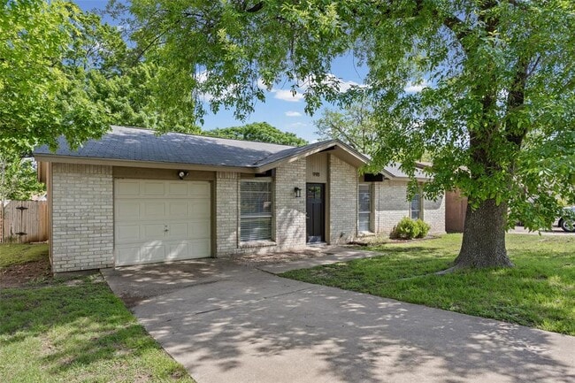 Building Photo - 9911 Dorset Dr