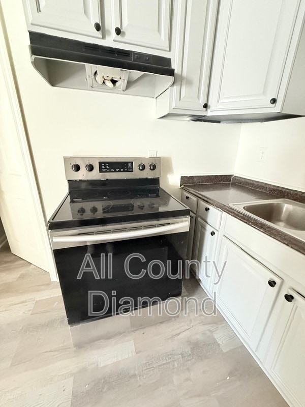 Building Photo - 237 Helen Ave