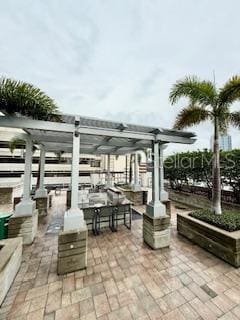 Building Photo - 777 N Ashley Dr