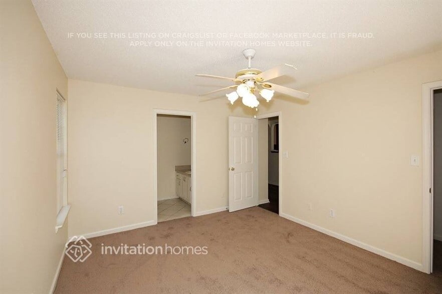 Building Photo - 1406 N Hampton Dr
