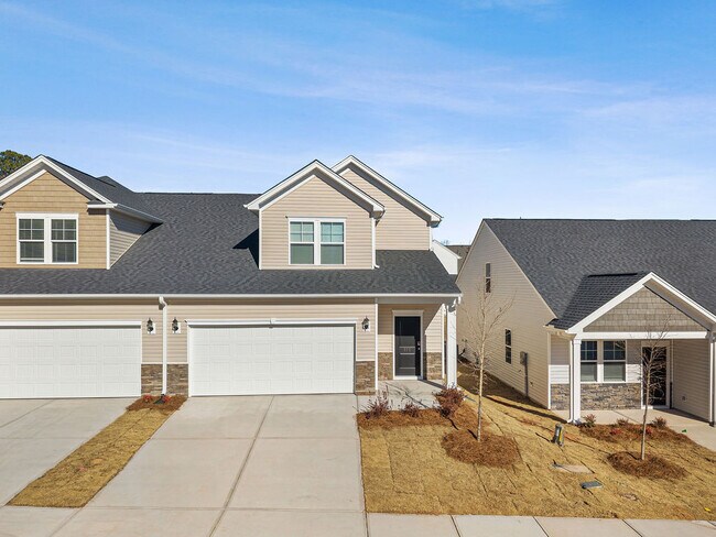 Building Photo - 512 Serena Trl