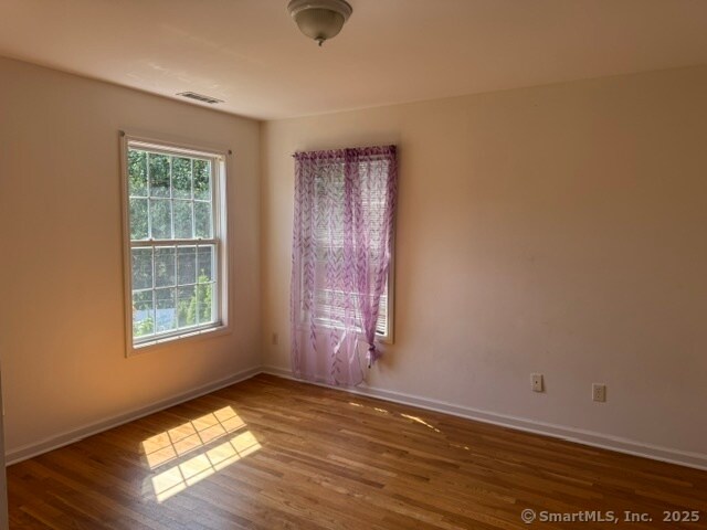 Building Photo - 20 Rockmore Pl