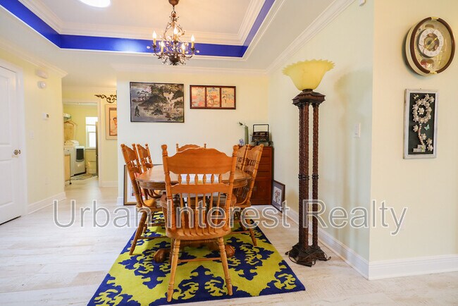 Building Photo - 501 Benning Dr