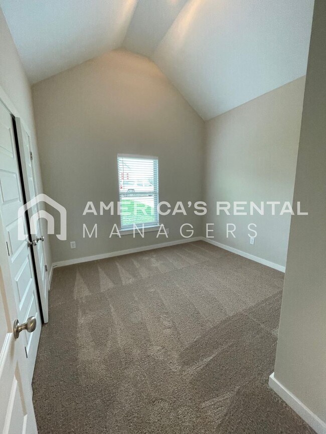 Building Photo - Home for Rent in Eastaboga, AL!!! Availabl...