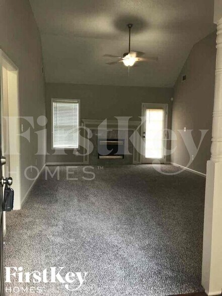 Building Photo - 340 Weatherly Dr