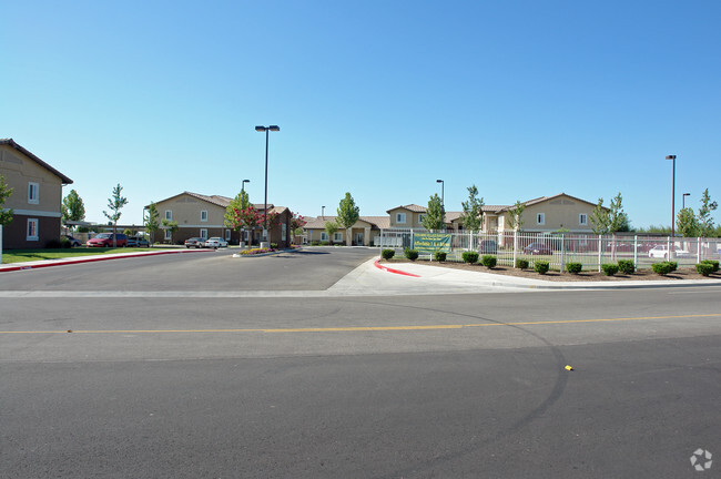 Building Photo - Tuolumne Village