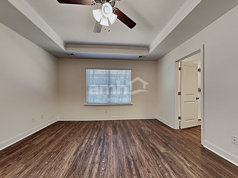 Building Photo - 1829 Produce Ln