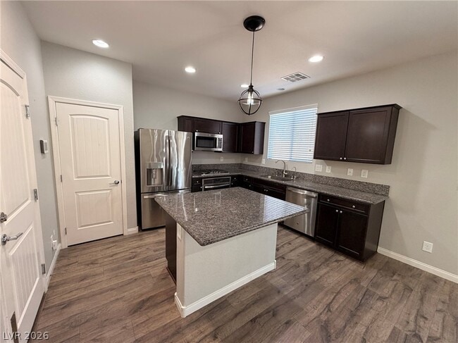 Building Photo - 7852 Pyramid Peak St