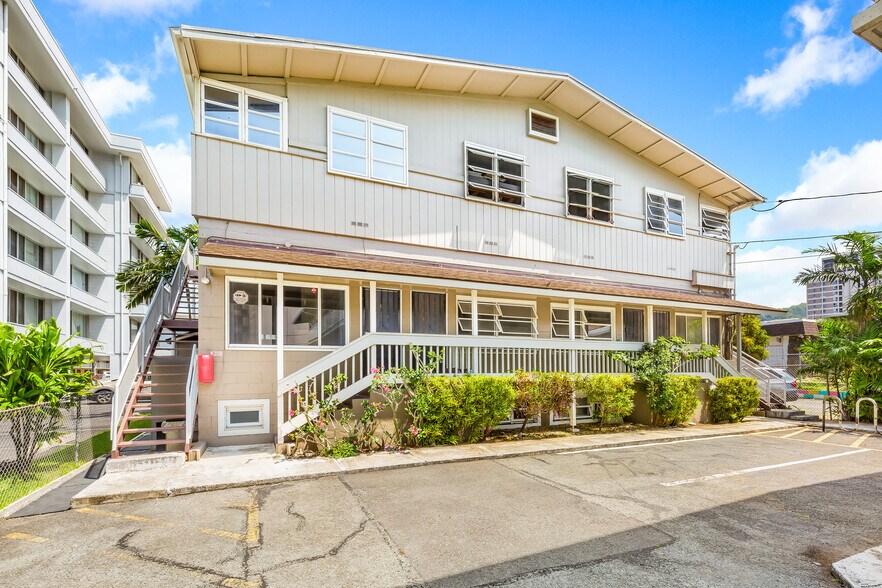 Building Photo - 1508 Kewalo St