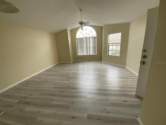 Building Photo - 2327 Prime Cir