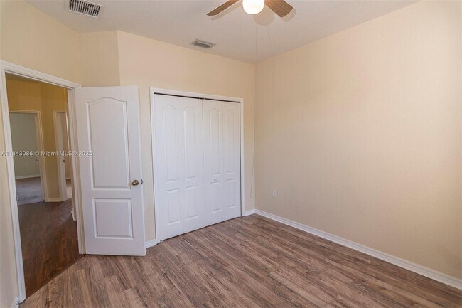 Building Photo - 16620 SW 47th Terrace