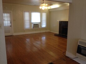 Building Photo - 117 E Norwood Ct