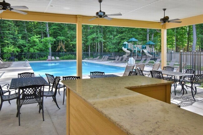 Building Photo - 1132 Chagford Dr