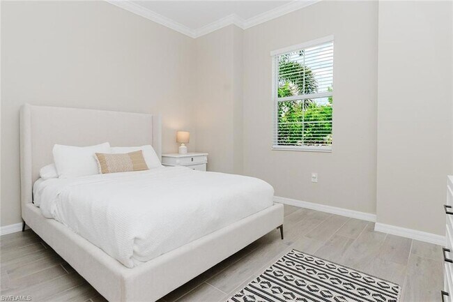 Building Photo - 5856 Sunningdale St