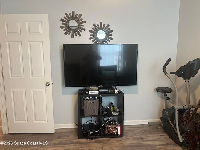 Building Photo - 4061 Dragonfly Dr