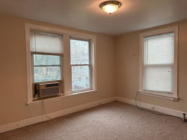 Building Photo - 2134 Susquehanna St