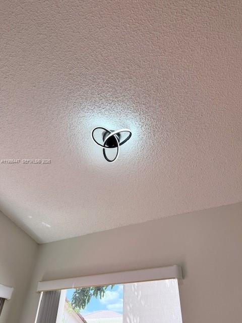 Building Photo - 14136 SW 149th Pl